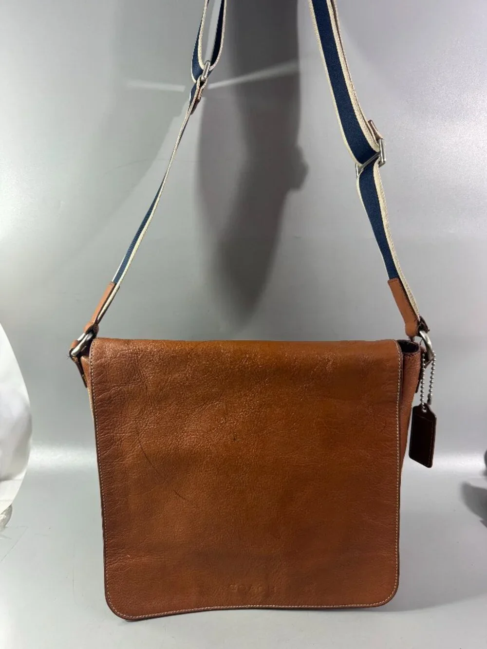 Authentic Coach F70555 Brown Leather Messenger Bag